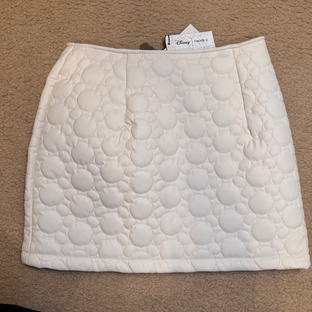 NWT Disney x Forever 21 Hidden Mickey Mouse Couture Quilted Front Zip Sz M - Picture 9 of 11